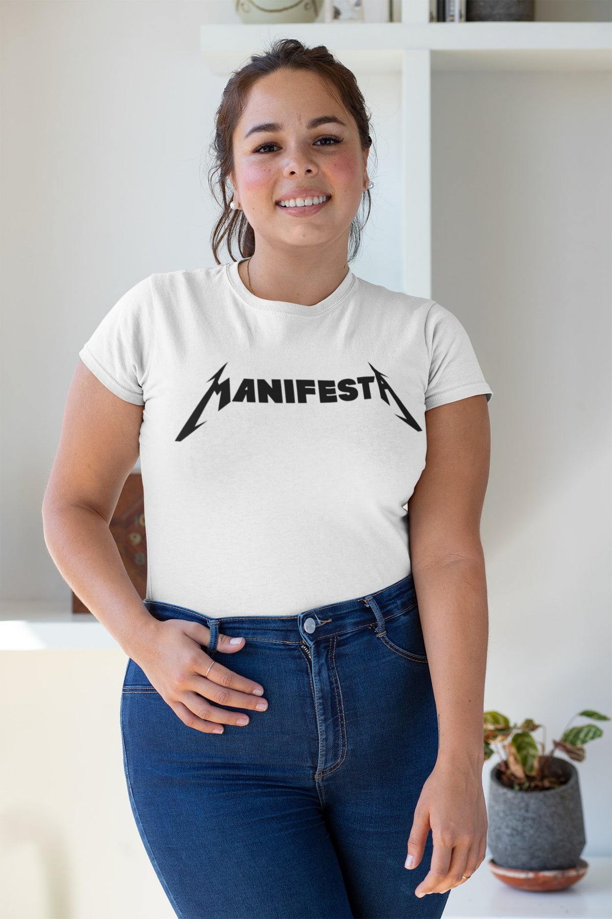 Manifesta Tee Shirt lifestyle mockup, Geekpsters