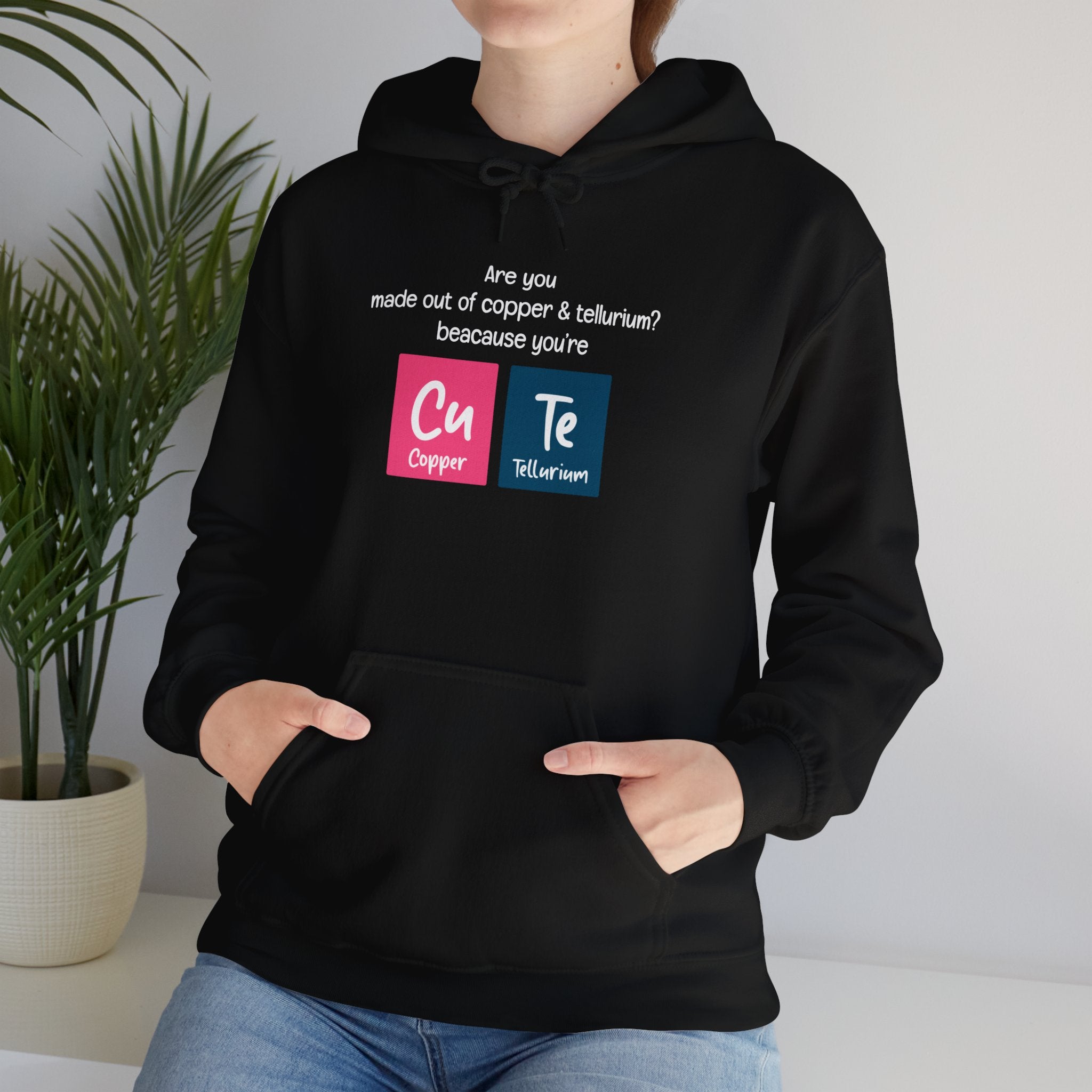 Cu-Te - Hooded Sweatshirt