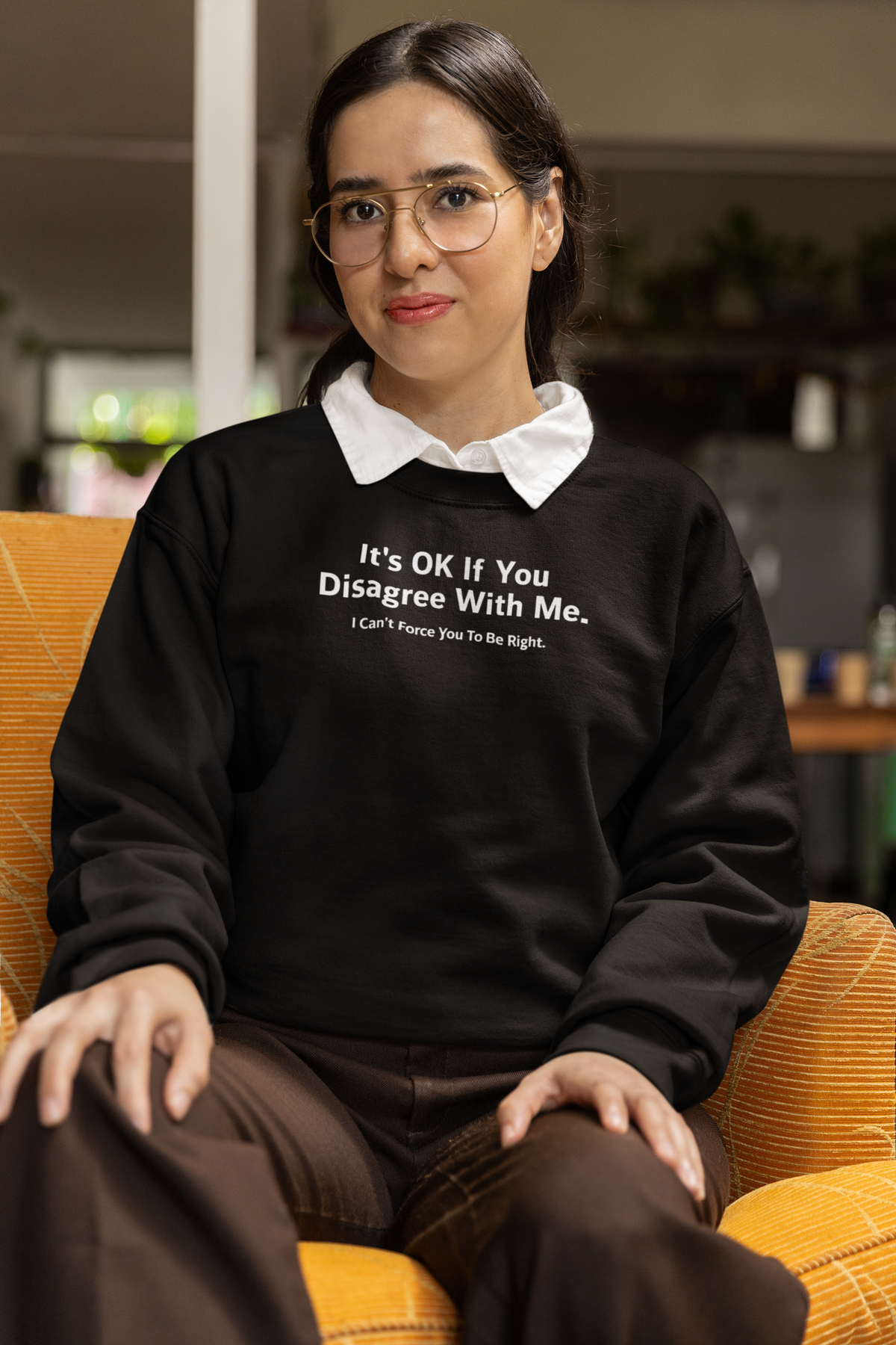 'It's Ok If You Disagree Sweatshirt' in black, woman in a vintage outfit, Sweatshirt mockup, Geekpsters
