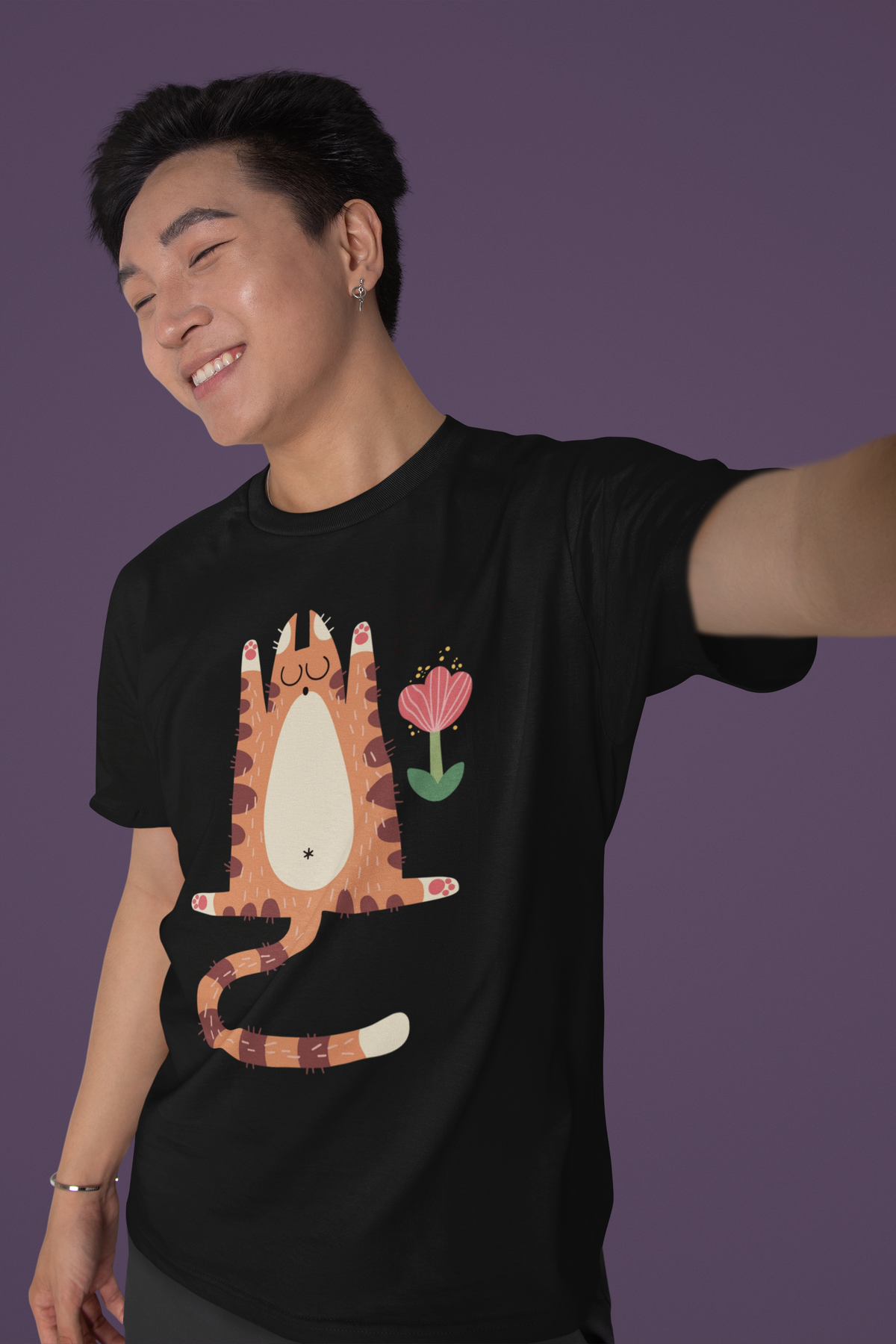"You Make Me Go ZZZ" sleepy cat t-shirt in black, man wearing it, funny cat lover graphic gift