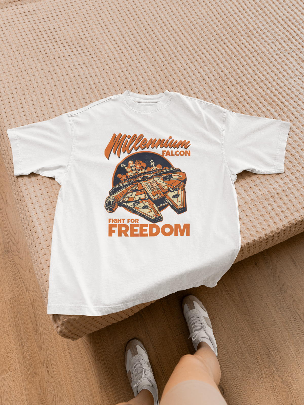 Falcon Women's Tee | Bird Graphic Shirt | Geekpsters