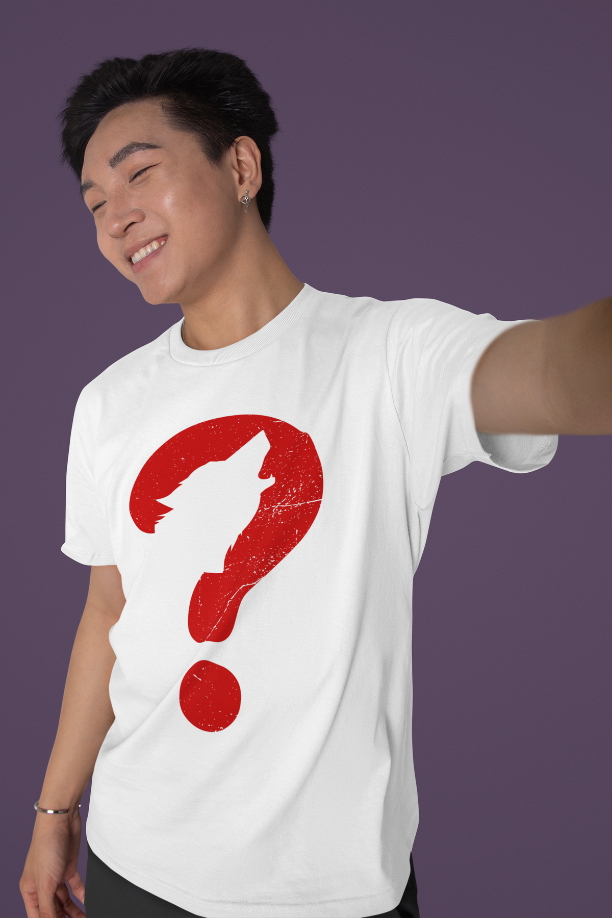 Wolf T-Shirt | Bold Animal Graphic Tee | Wildlife Fan Gift | Geekpsters